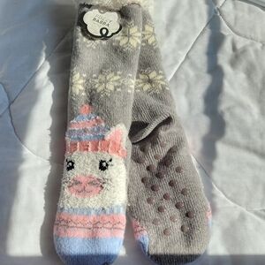 Cozy Gray Llama Socks with Pink and Blue Accents